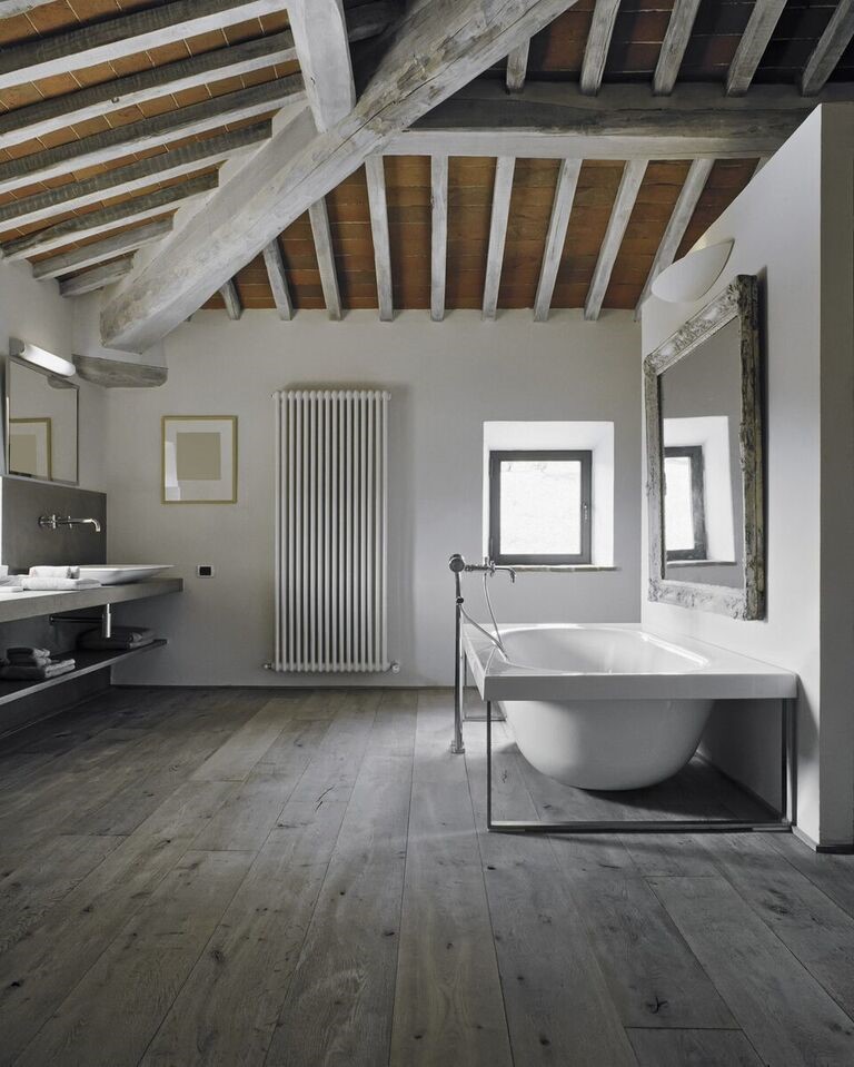 bathrooms_with_rustic_style